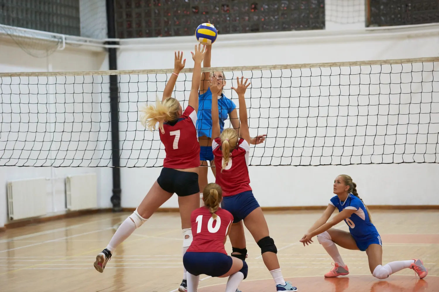 Best Knee Brace for Volleyball: Jumper's Knee, Landings, and Court Support product