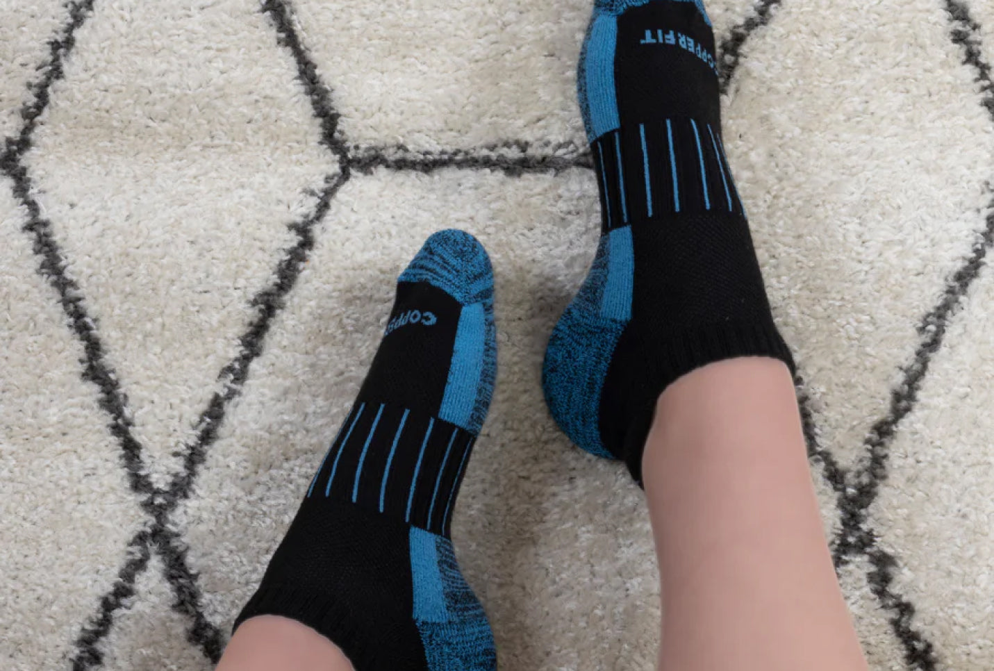 Should You Wear Compression Socks for Flying? product