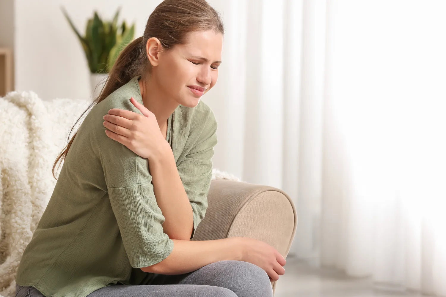 11 Reasons Why Your Shoulder Hurts product