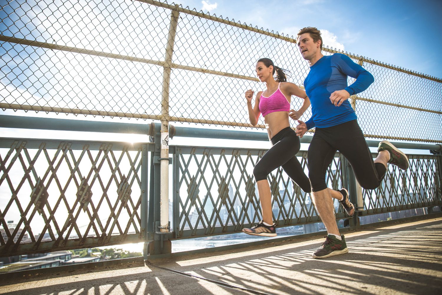 Copper Fit's Expert Guide to Selecting a Running Knee Brace