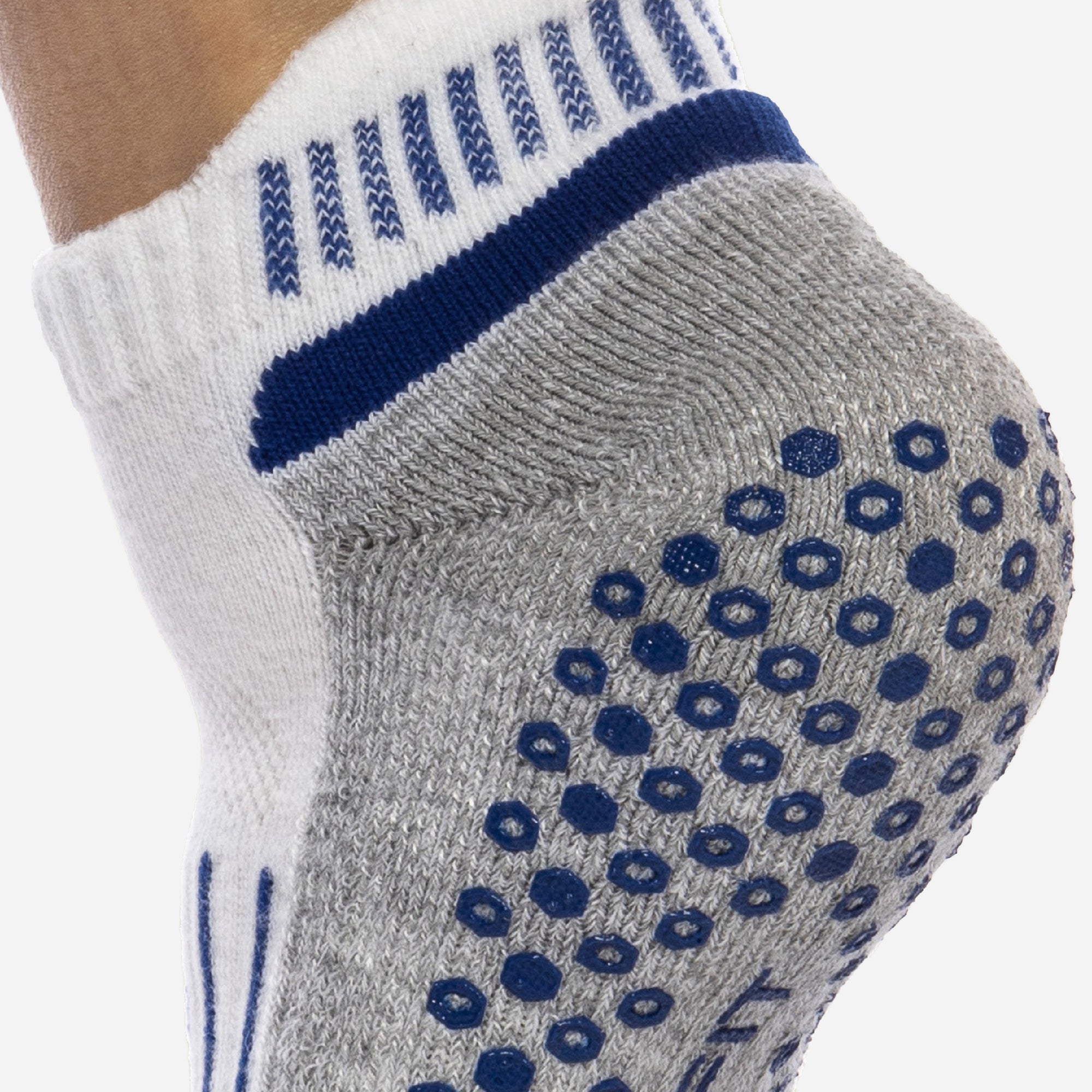 Cushioned Gripper Socks with Arch Compression Copper Fit