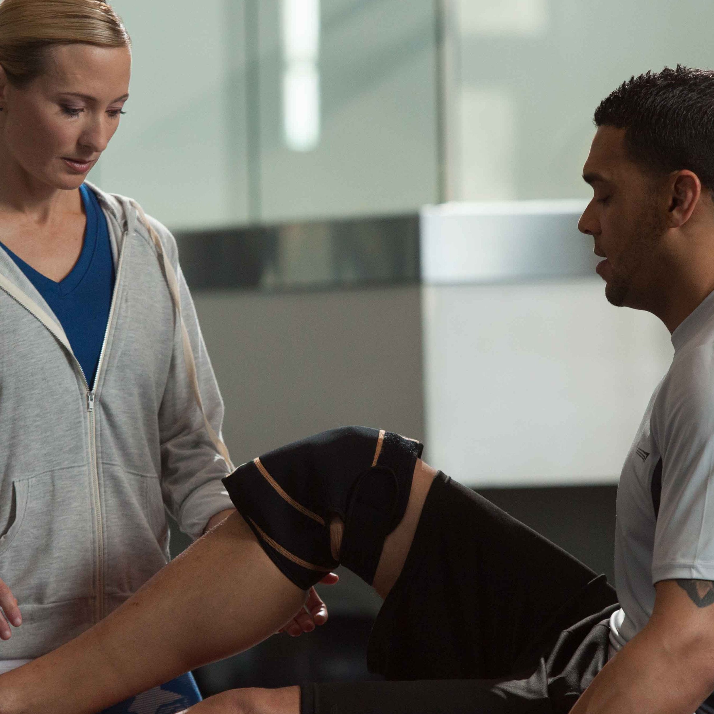 Rapid Relief Knee Wraps Hot & Cold Therapy Copper Fit