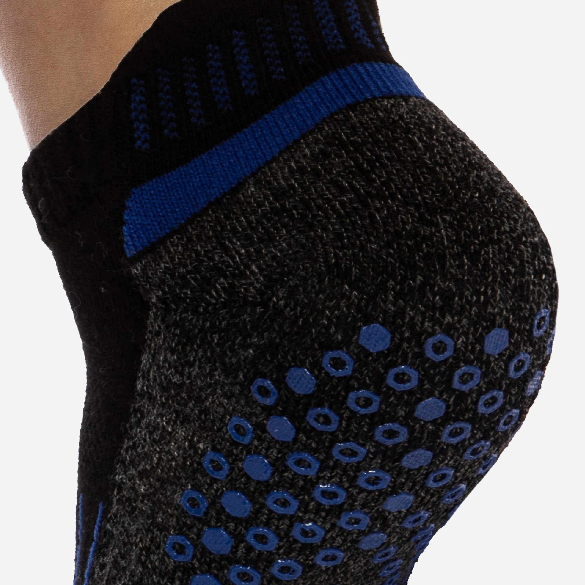 Cushioned Gripper Socks with Arch Compression Copper Fit